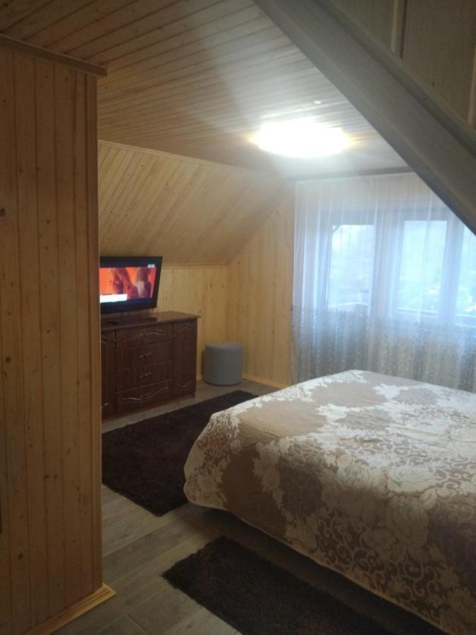 Долина Motel Chornyvody ภายนอก รูปภาพ